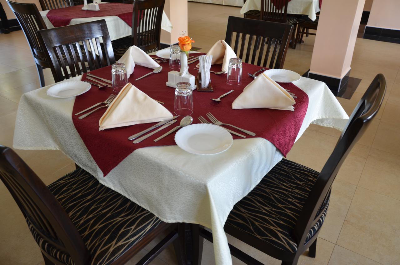Chambai Hotel Naivasha Esterno foto
