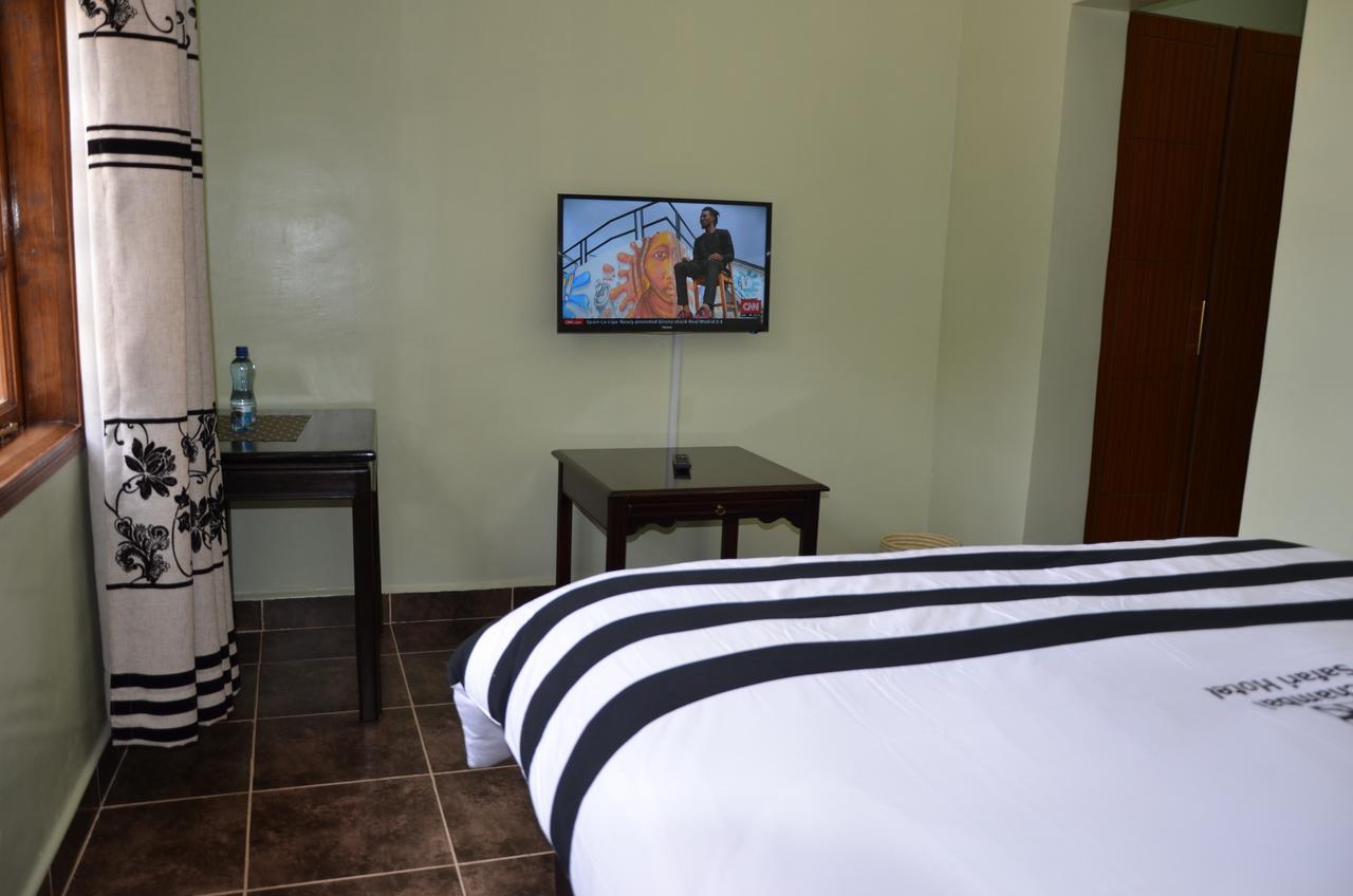 Chambai Hotel Naivasha Esterno foto