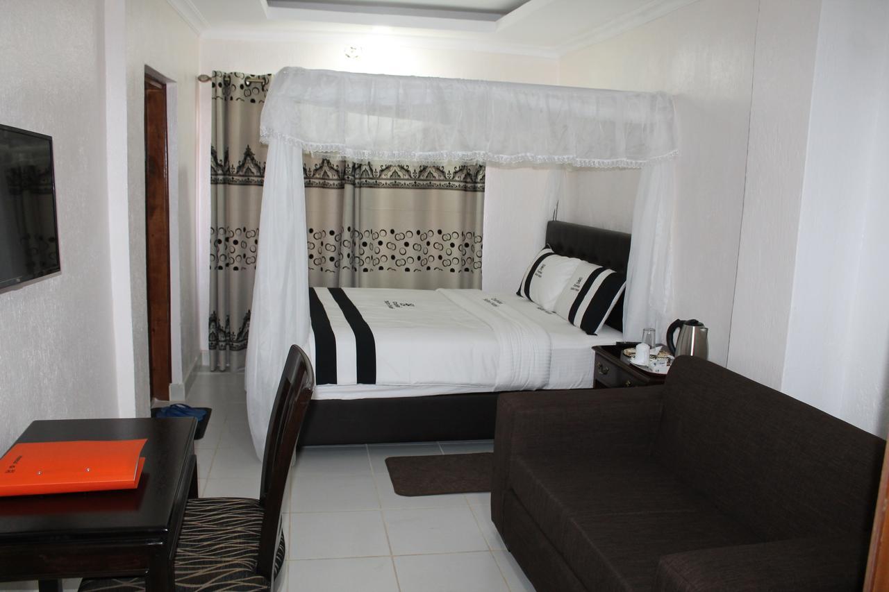 Chambai Hotel Naivasha Esterno foto